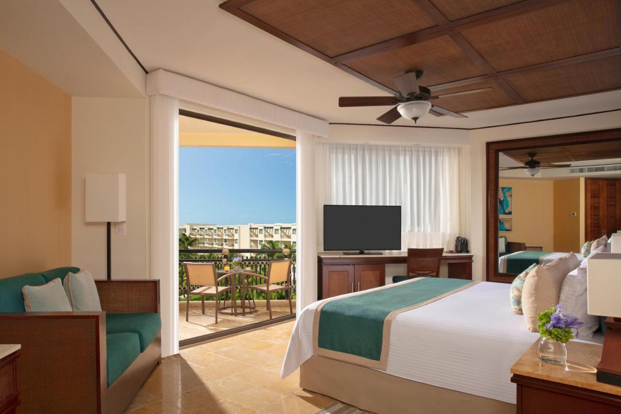 Preferred Club Tropical view King